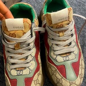gucci shoes